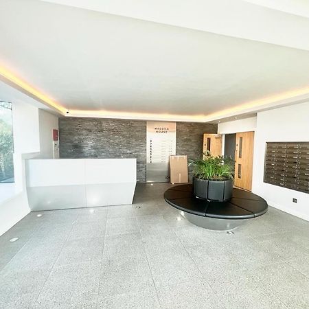 Beautiful 1 Bedroom Stylish Apartment Croydon Eksteriør billede